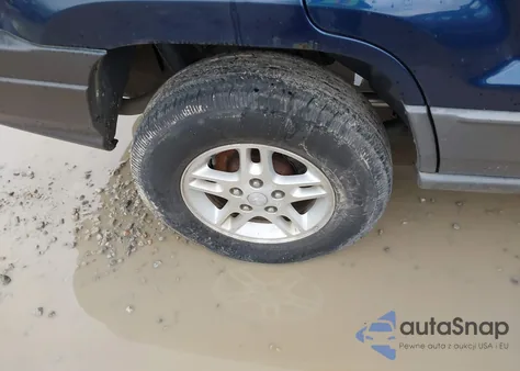 2002 Jeep Grand Cherokee Laredo z USA, uszkodzony, nr VIN 1J4GW48S02C108155